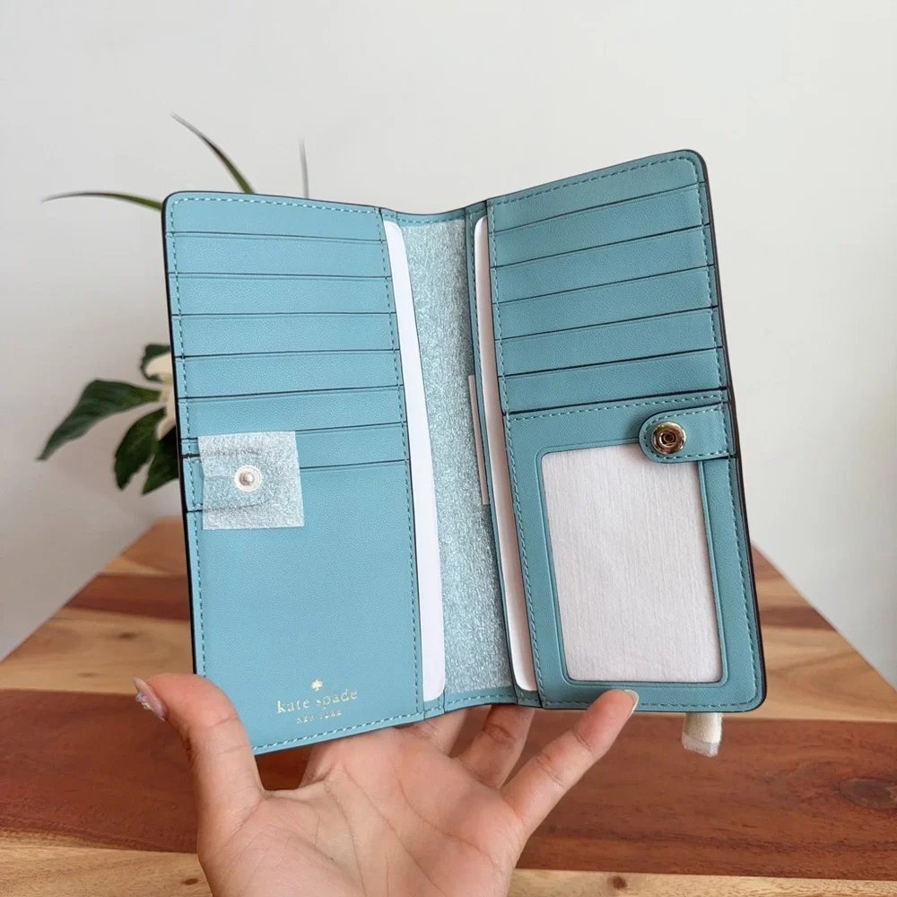 NWT Kate Spade Schuyler Large Slim‎ Bifold Wallet